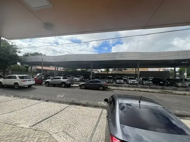 GALPÃO COMERCIAL 