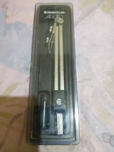 Compasso profissional Staedler Arco