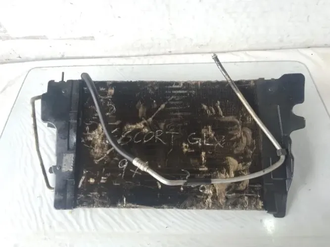 Condensador Ar Condicionado Escort Zetec Glx