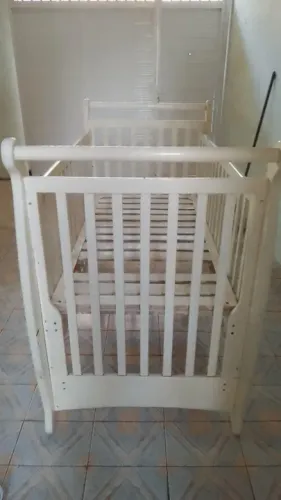Vende-se Berço 