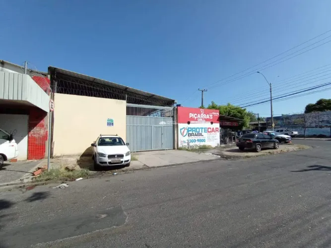 AV. HONÓRIO DE PAIVA - BAIRRO: PIÇARRA