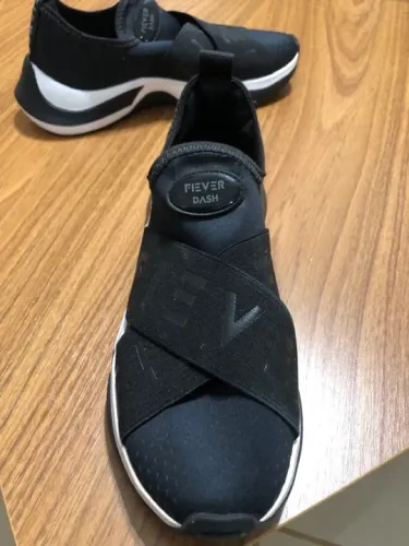 Tênis Fiever feminino