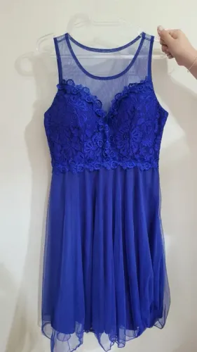 Vestido de festa curto azul