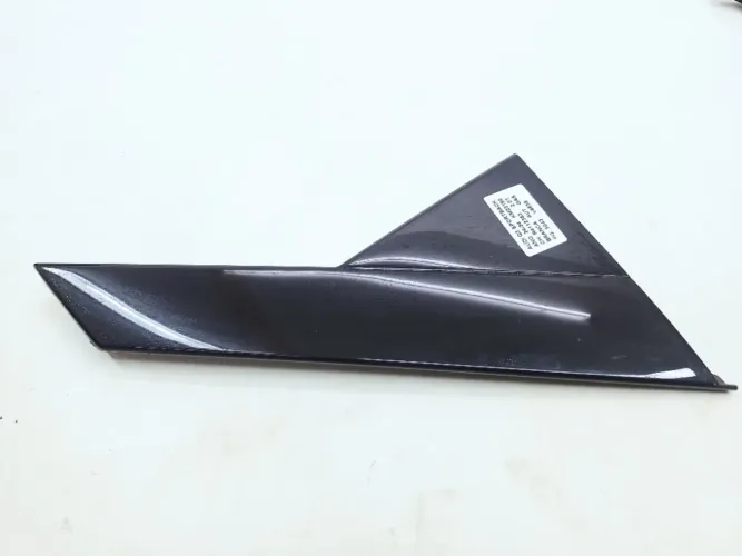 Acabamento Porta Traseira Direita Audi Q3 2.0 2024 83F839904