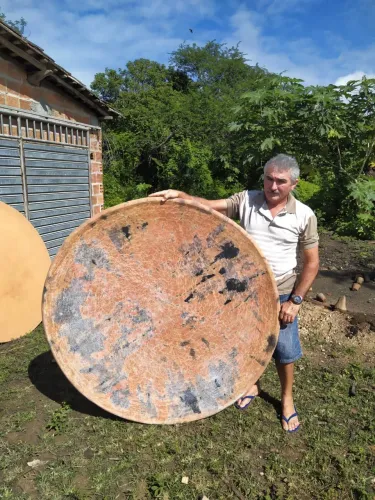 Forno de barro (para casa de farinha)