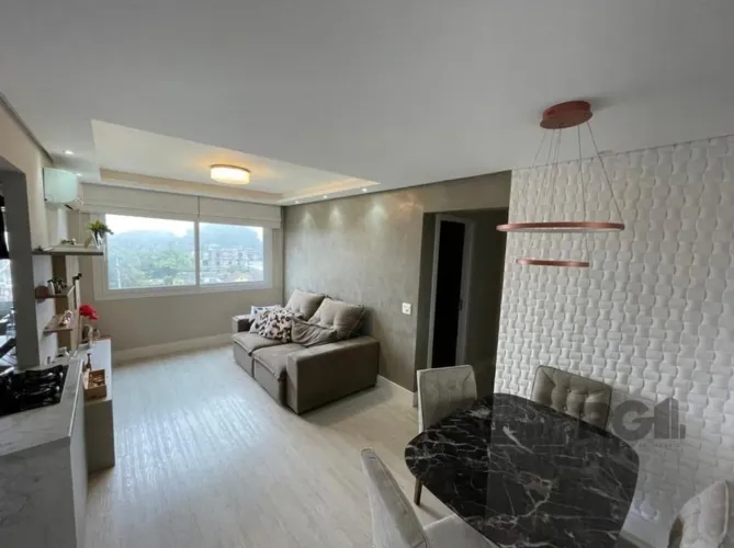 Apartamento Mobiliado com 60 metros 2 quartos 1 vaga noi bairro Glória em Porto Alegre - R
