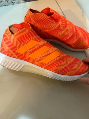 Tenis novinho adidas