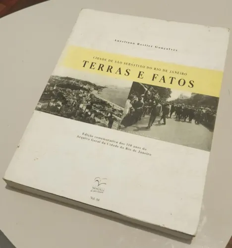 Livro de Aureliano Restier Gonçalves - Terras e Fatos (edição comemorativa de 110 anos)