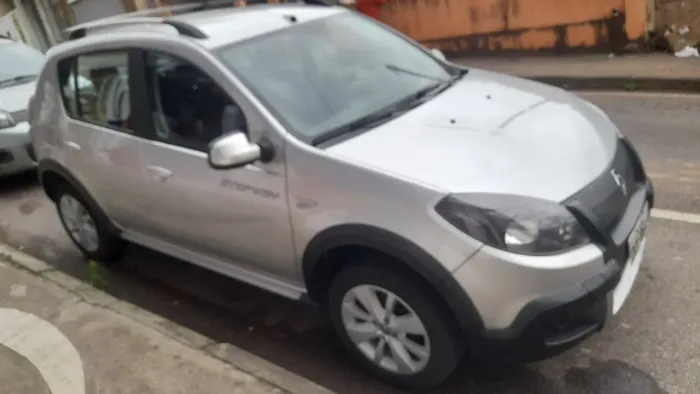 Renault Sandero Stepway Hi-power 1.6 8V 5P 2014