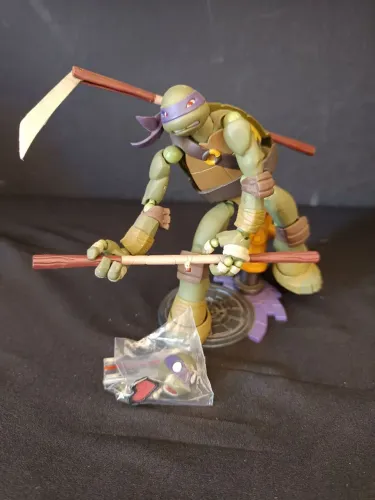 Figura de Ação do Donatello - Teenage Mutant Ninja Turtles