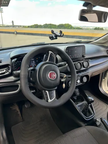 Fiat Cronos Drive 1.3 8V Flex 2020