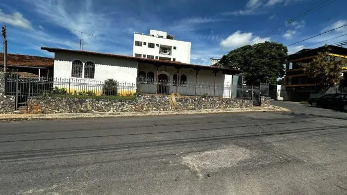 Casa Jardim Cambuí