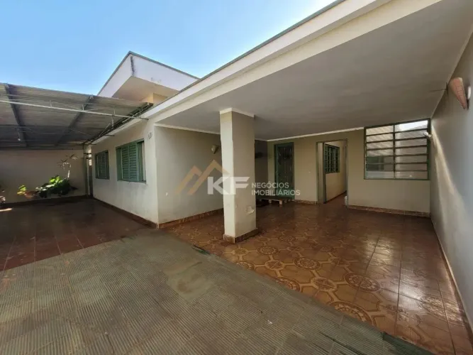 Casa Ampla com Barracão Comercial - Excelente Oportunidade - Campos Elíseos - Ribeirão Pre