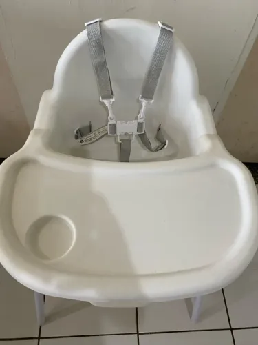 Cadeira de alimentação 