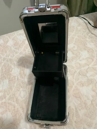 Maleta de Maquiagem - Perfeita para organizar!