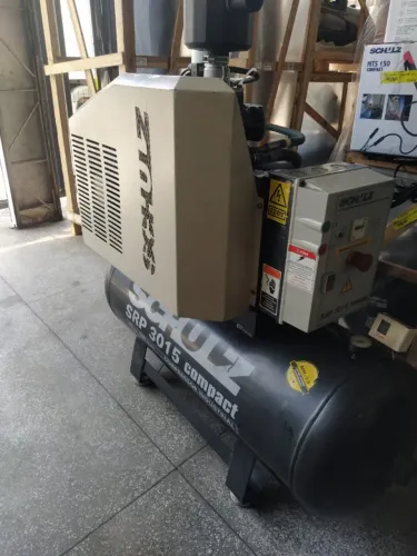 Compressor de Ar Rotativo de Parafuso SRP 3015 | Linha Industrial