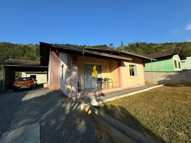 Casa em Alto Benedito, Benedito Novo/SC