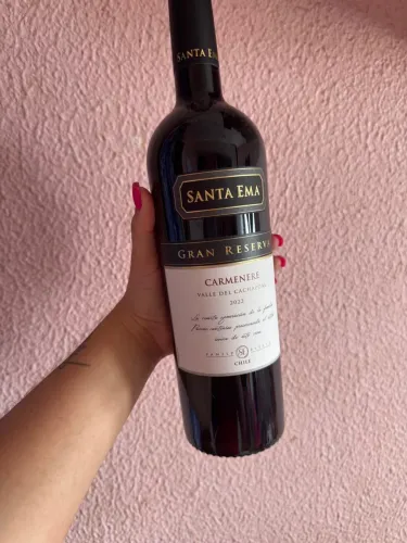 Vinho Santa Ema Gran Reserva Carmenere 2022