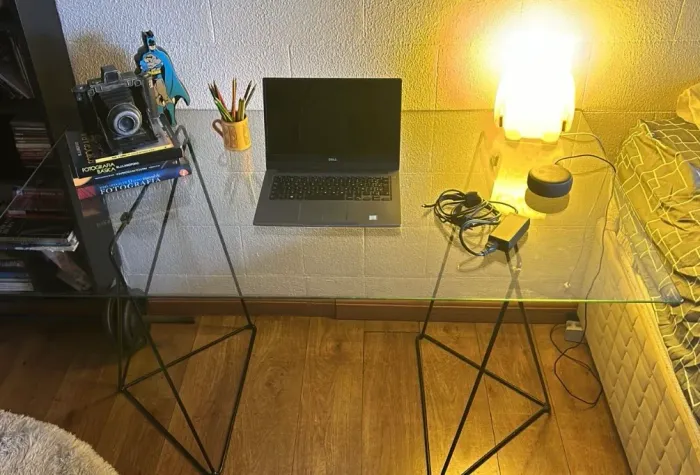 Mesa com Estrutura de Metal NOVA LINDA!