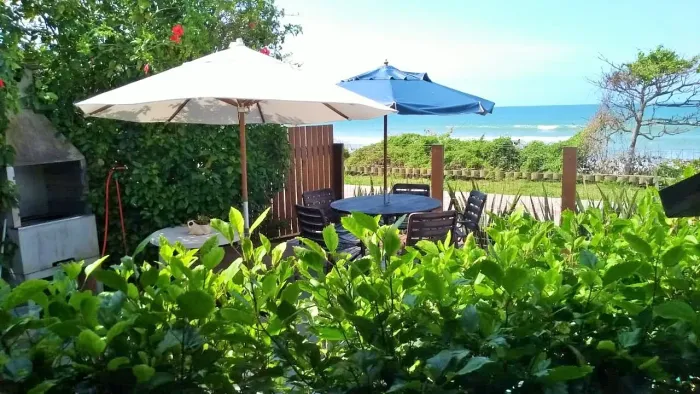 Casa para aluguel com 120 metros quadrados com 3 quartos em Praia de Bombas - Bombinhas -