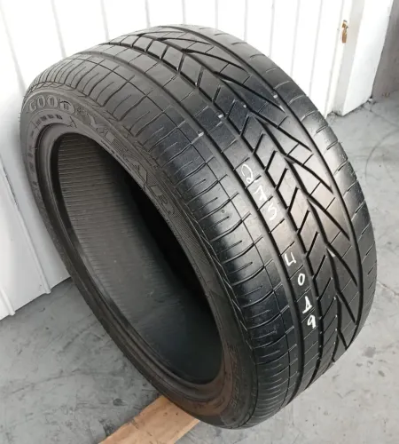Pneu 275/40 aro 19 Goodyear Run Flat 