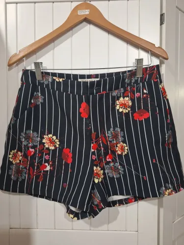 Short feminino emili