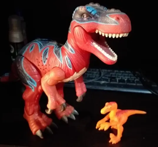 Imaginext T-rex E Raptor