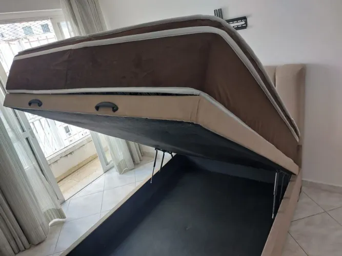 CAMA BOX BAU COM COLCHAO MOLAS ENSACADAS