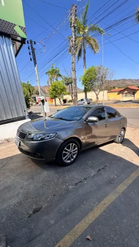 Kia Motors Cerato 1.6 16V Aut. 2011