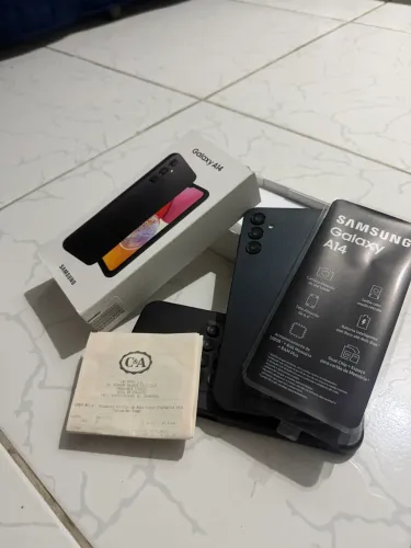 Celular Galaxy A14 com caixa e nota fiscal Novo