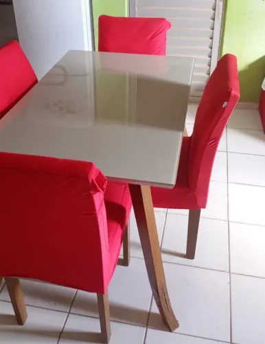 Vando uma mesa