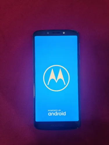 Smartphone Motorola  e5