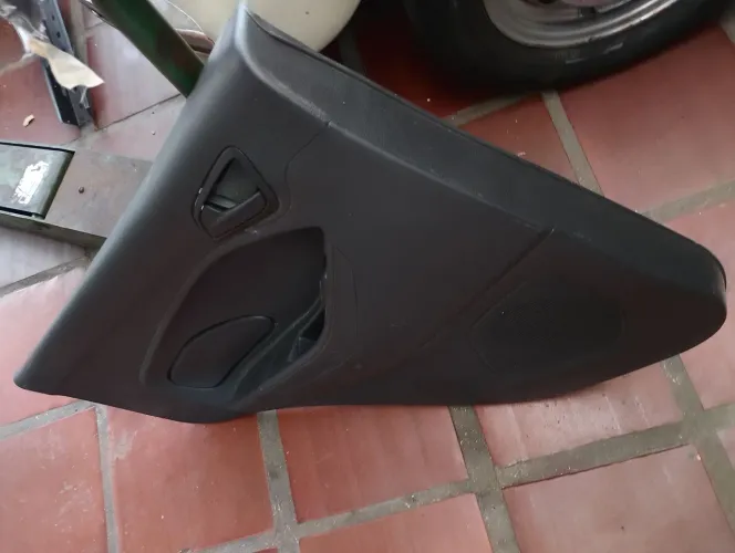Forro porta Ford Ka 2015