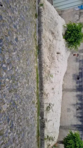12 metros de areia média,2mil tijolos 9 