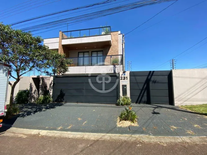 Sobrado Triplex alto padrão mobiliado no Sao Cristovão