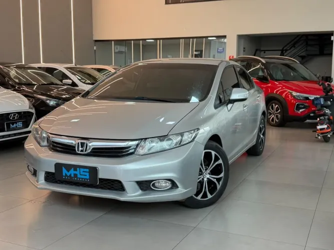 Honda Civic Sedan LXR 2.0 Flexone 16V Aut. 4P 2014