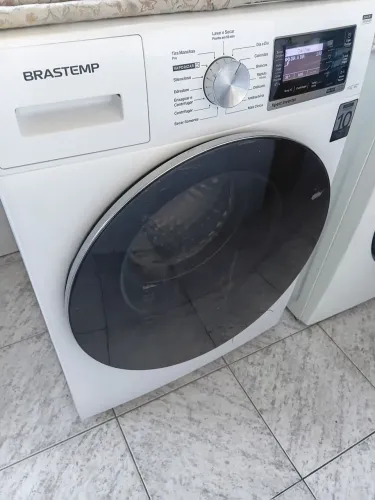 Lava e seca 10,2kg brastemp 220v limpa e tela smart