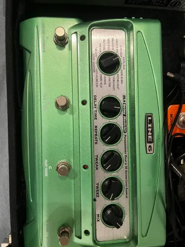 pedal line 6 dl4