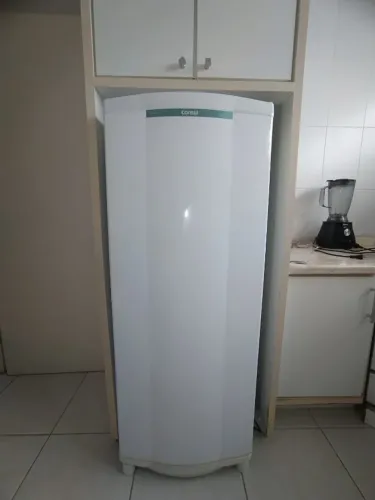 Geladeira Consul 261L - 1 Porta - Degelo Seco
