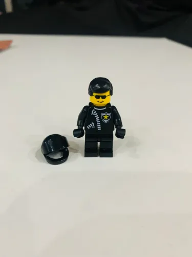 Boneco Lego policial 6625 anos 90 