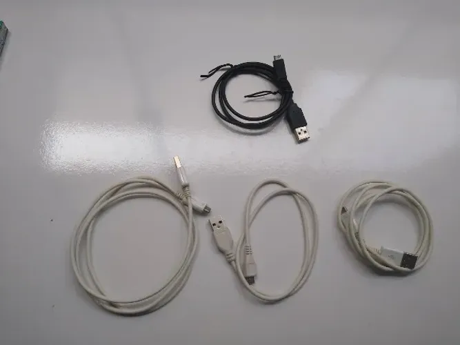 Cabos Micro USB (V8)