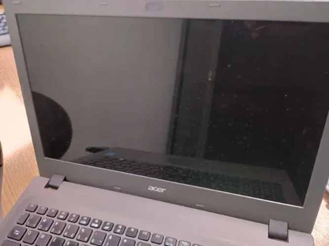 NOTEBOOK COM DEFEITO
