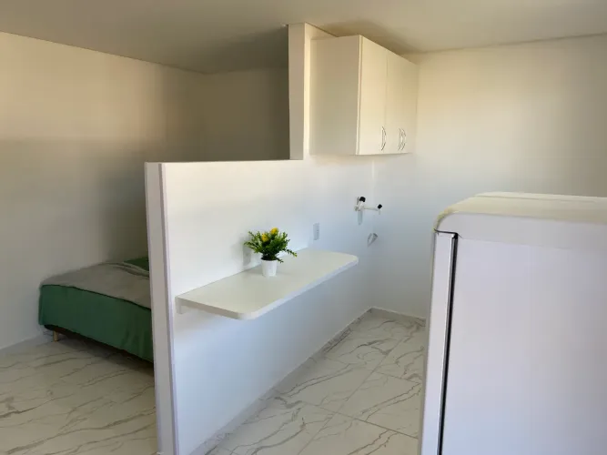 Kitnet mobiliada Forquilhinhas incluso água e luz somente pra uma pessoa