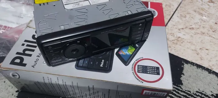 Auto RÁDIO com DVD ,USB .