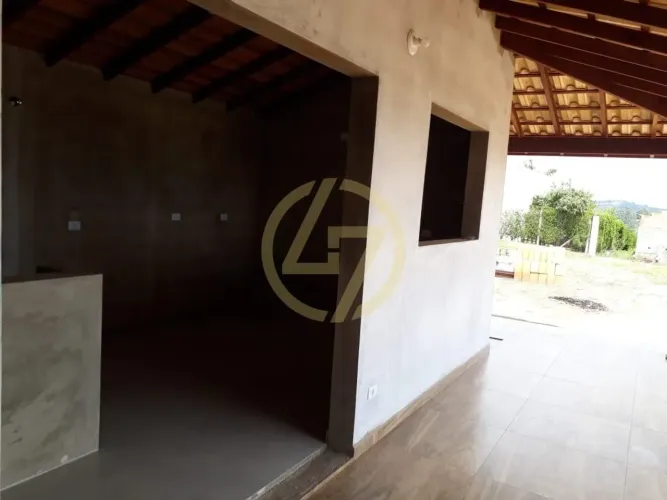 Casa em Condominio em Camapuã - Sarapuí