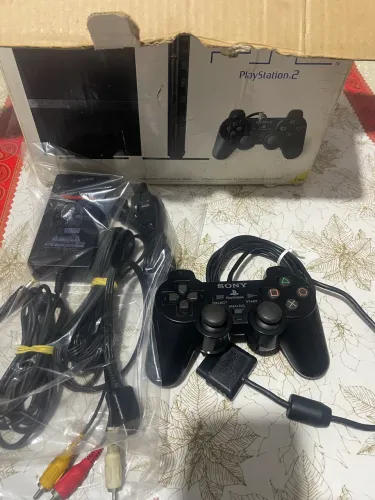 PlayStation 2 slim 70011 com caixa