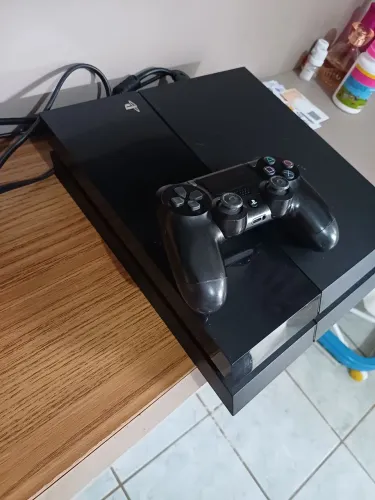 Ps4 Black piano edição ilimitada! Com mais de 200 na conta 
