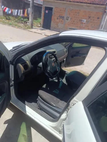 Fiat Palio Celebration 1.0 Fire Flex 8V 4P 2014
