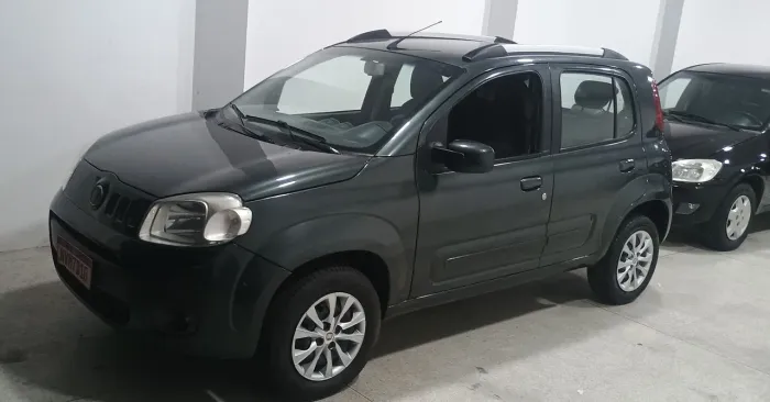 Fiat Uno Vivace Celeb. 1.0 EVO F.flex 8V 5P 2011