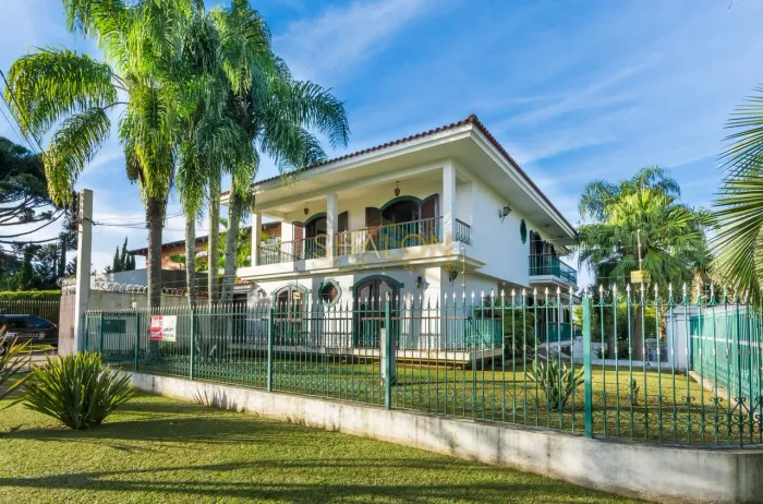 LINDA CASA DE ESQUINA JARDIM SOCIAL.